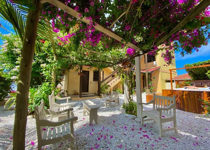 6 - Apartamento De 02 Quartos Com Jacuzzi Em Bombas