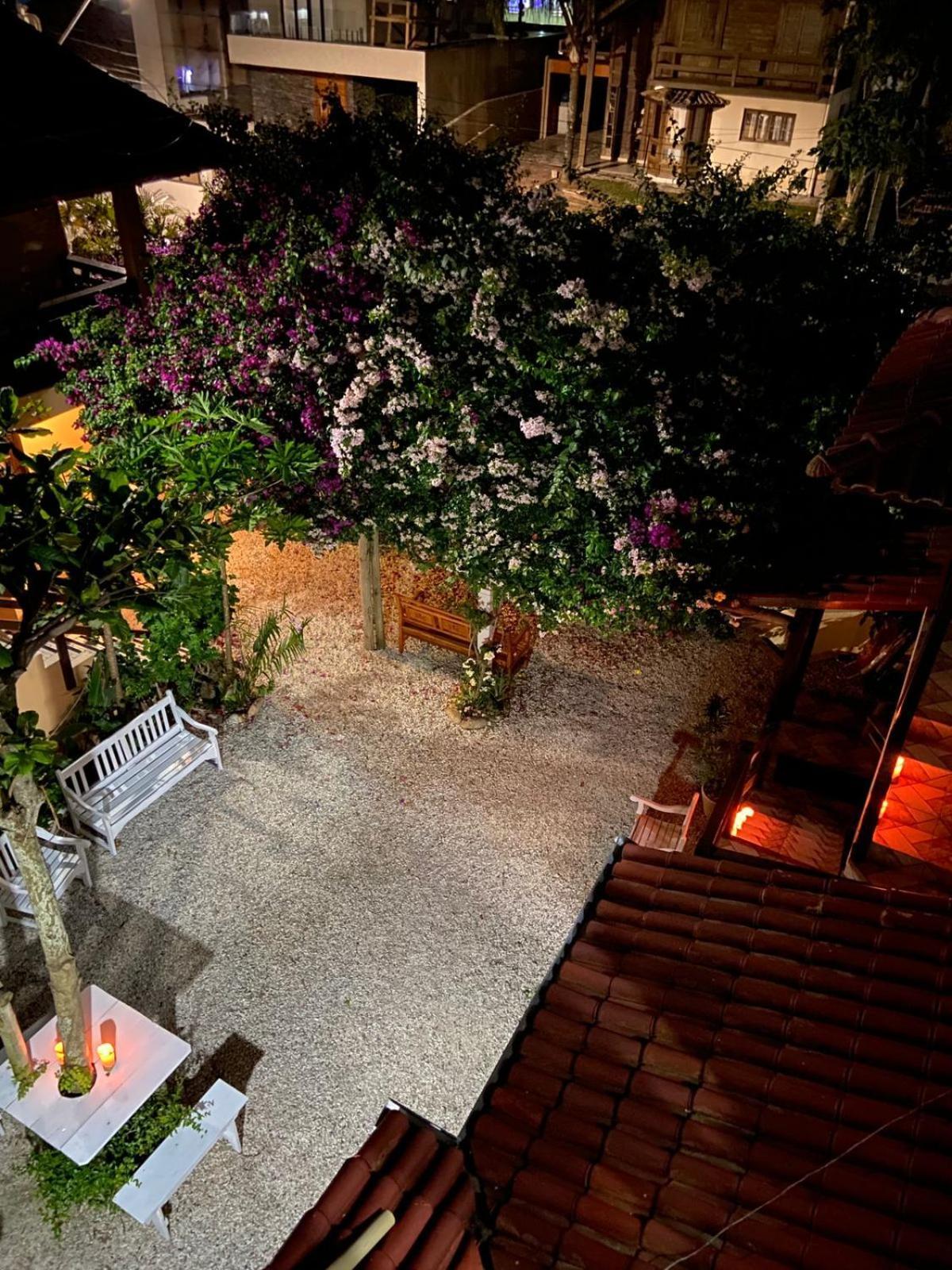 6 - De 02 Quartos Com Jacuzzi Em Bombas * Bombinhas